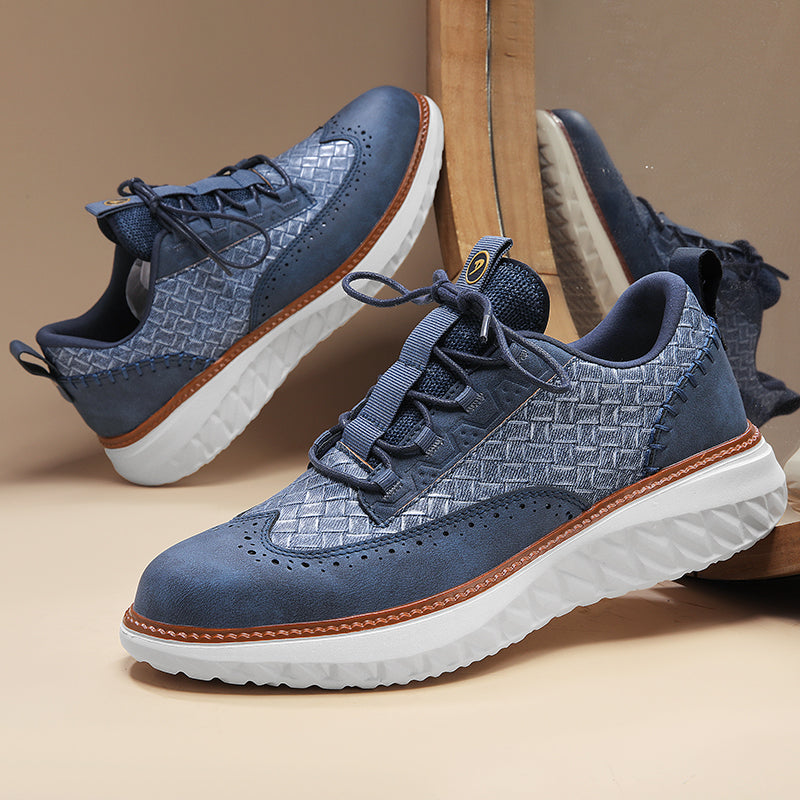 Bezuades Lightweight Canvas Sneakers