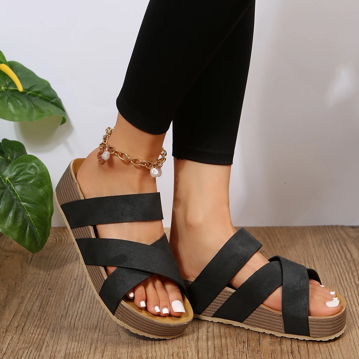 Cassis Wedges